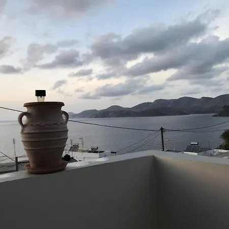 1 Bed - Sleeps 2 - Private Balcony - Free Parking 아파트 마소우리